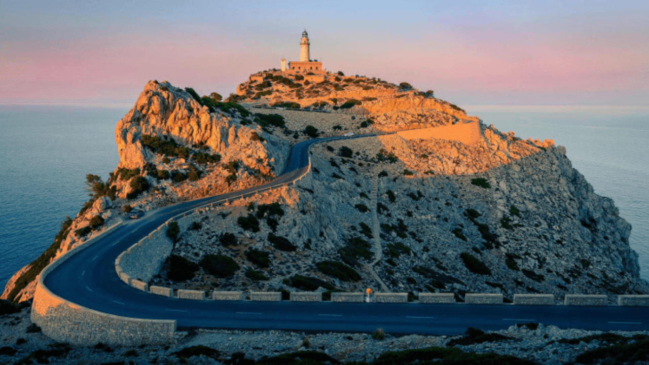 マヨルカ島 フォルメンター岬（Cap de Formentor）絶景 サンセットスポット