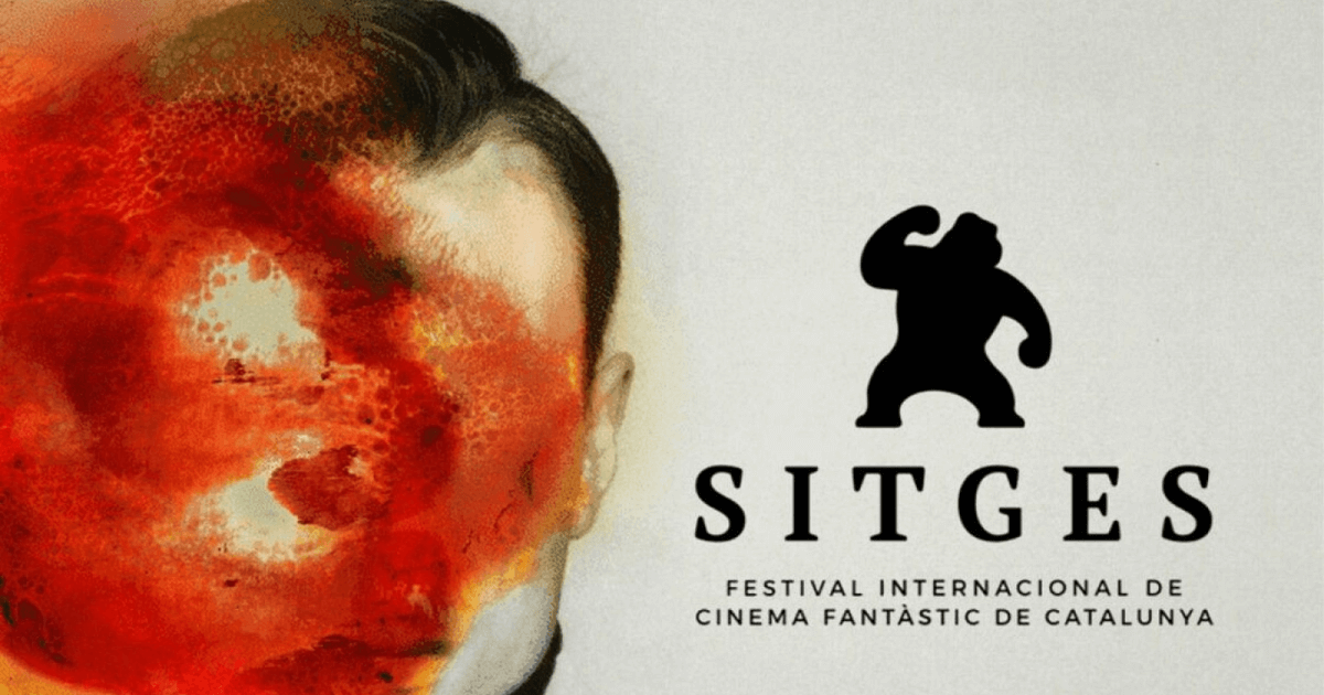 シッチェス・ファンタスティック映画祭のメイン会場オーディトリウムの夜景